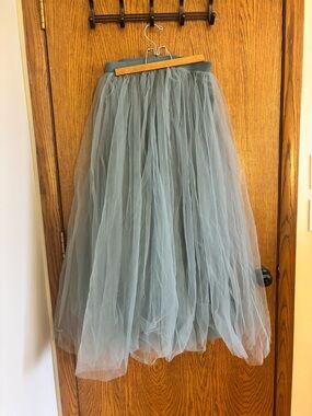 Tulle Maxi Skirt in Tea/ Sage Green